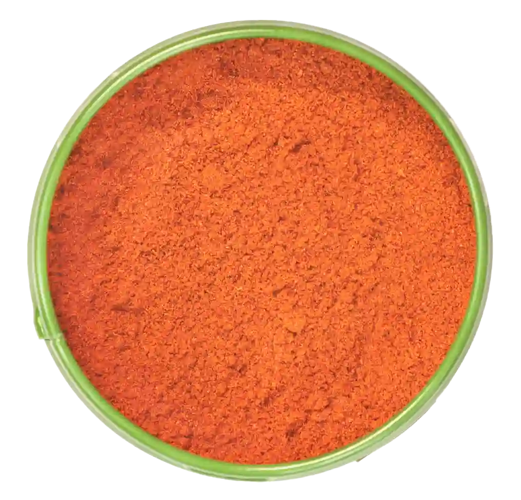 Altes Gewürzamt Blick auf die offene Gewürz-Dose mit gemahlenem Chili