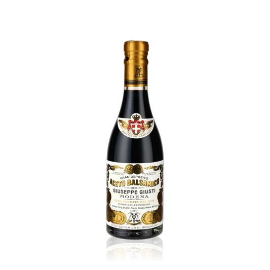 Giuseppe Giusti Aceto Balsamico di Modena Flasche.