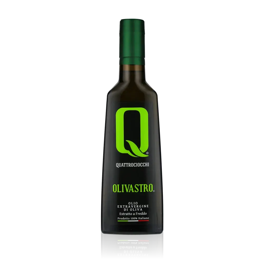 Quattrociocchi Olivastro Olivenöl Flasche vor schwarzem Hintergrund.