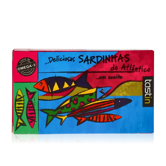 Bunte Verpackung von Tastin Atlantik-Sardinen in Olivenöl.